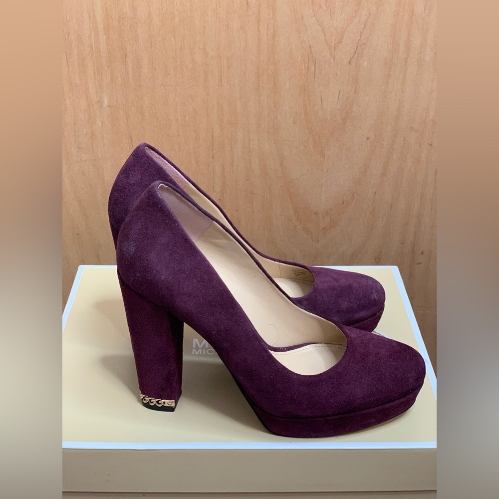 Michael Kors Elegant Plum Suede Platform Heels.    Size-6M - Picture 2 of 8